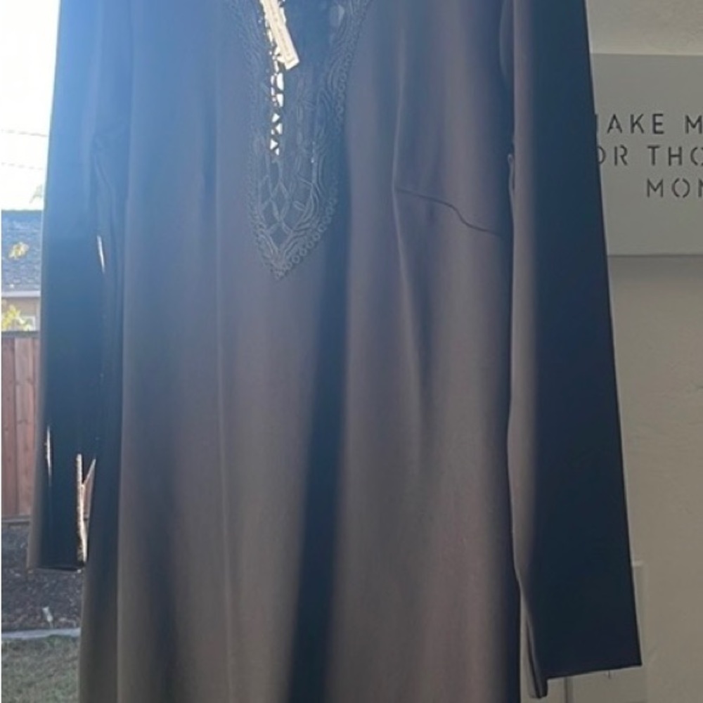 Black Long sleeve dress NWT with lace front - Picture 2 of 5